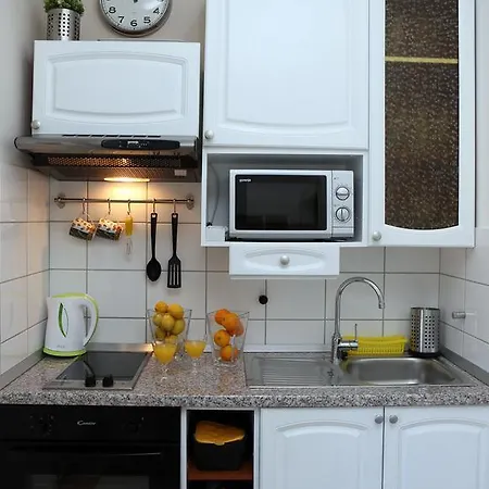 Subcastrum Apartamento Pula